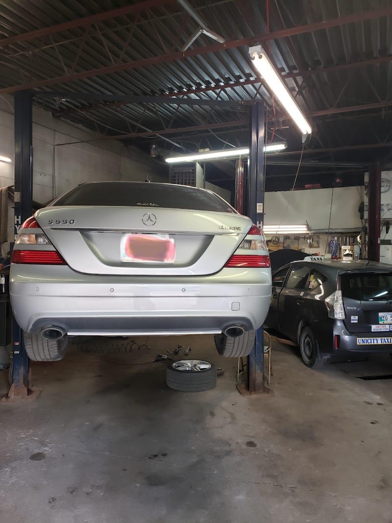 Sharma Auto Service Inc in Winnipeg
