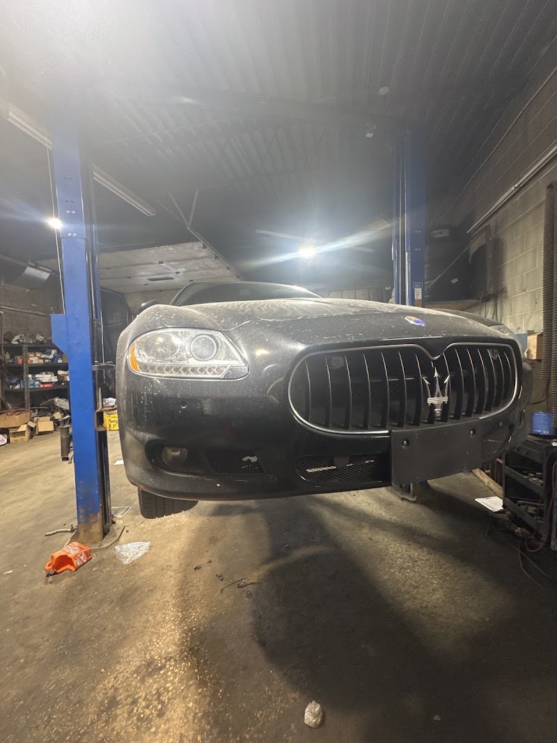 Sharma Auto Service Inc in Winnipeg
